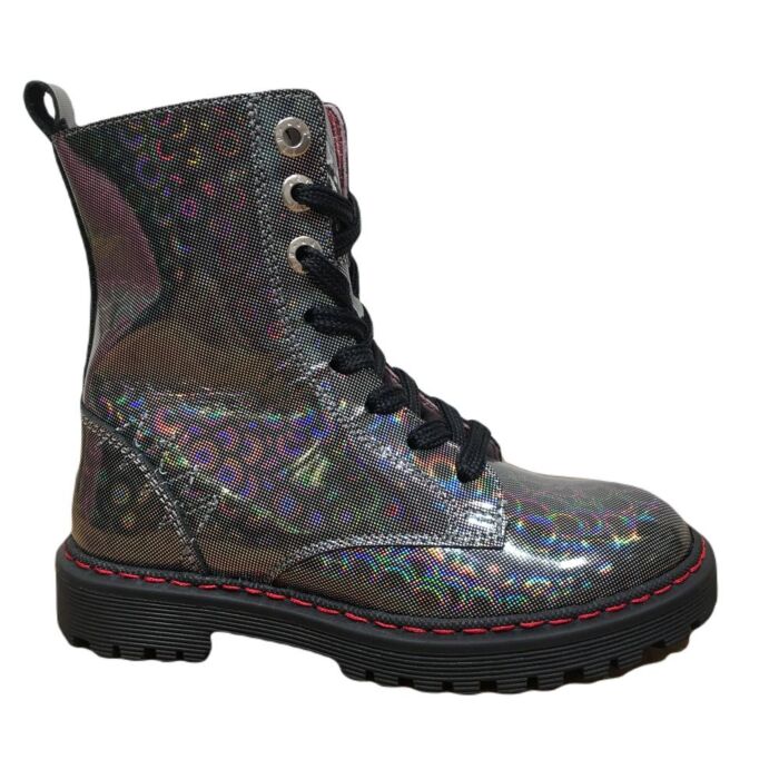 12440 veterboot met spiegel effect