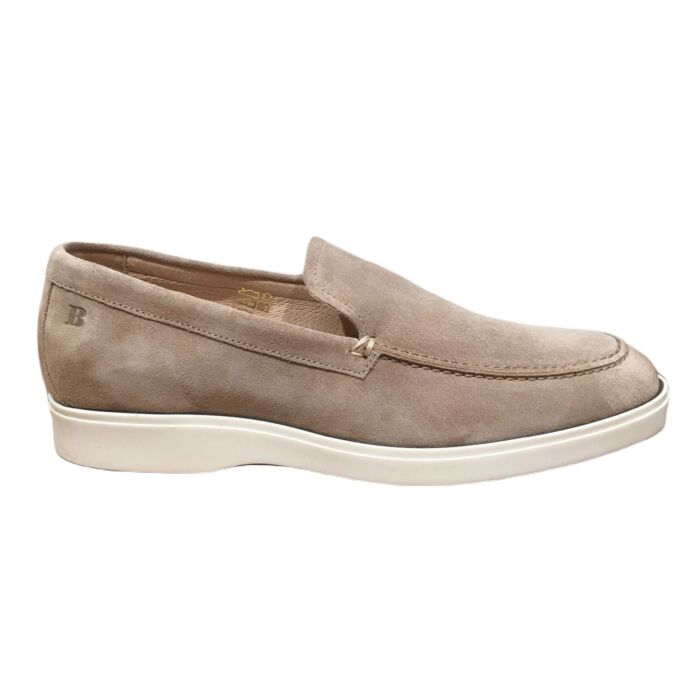 Palmeira beige suede loafer rubber zool