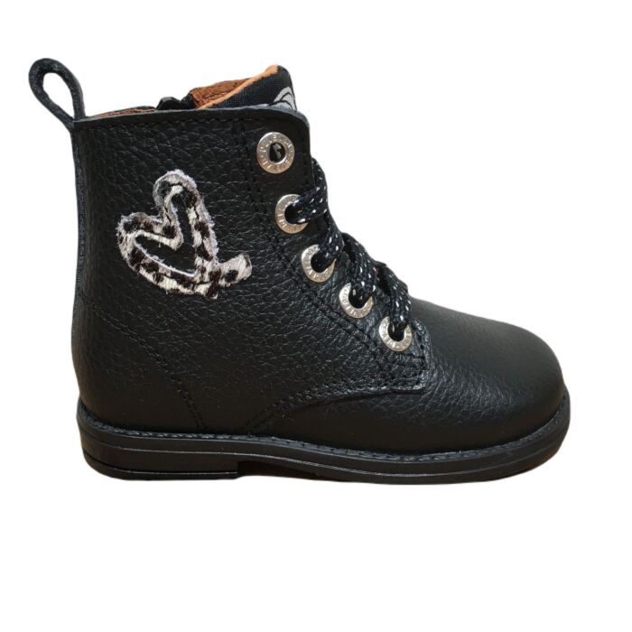 42936-922 black veterbootie met hartje